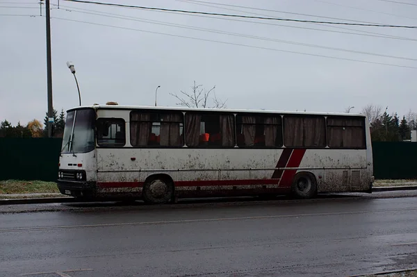 Autobus Parkovišti Okraji Města — Stock fotografie