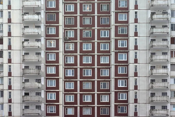 Фрагмент Фасаду Типової Багатоповерхової Будівлі — стокове фото