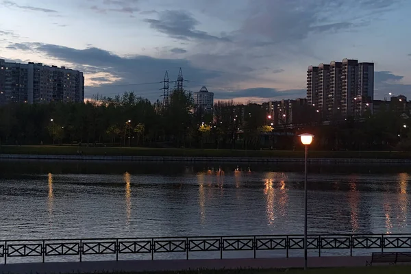 Evening Scenery River City — Stock Photo, Image