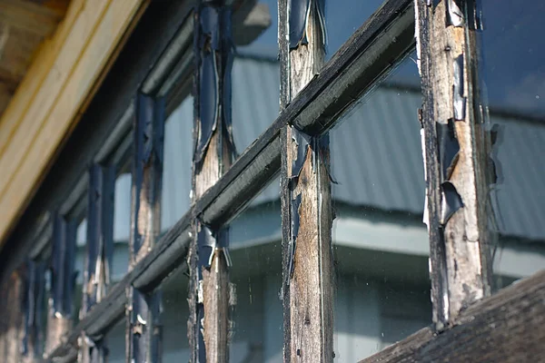 House Reflected Old Barn Window — Stock Photo, Image