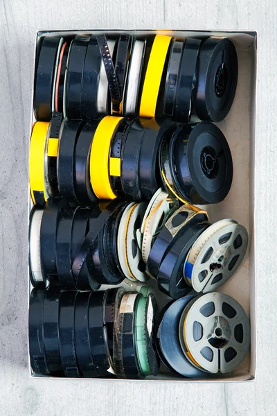 Películas viejas en una caja — Foto de Stock