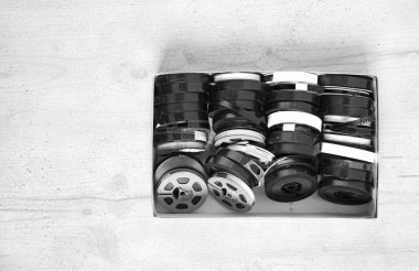 Bir kutu eski filmleri