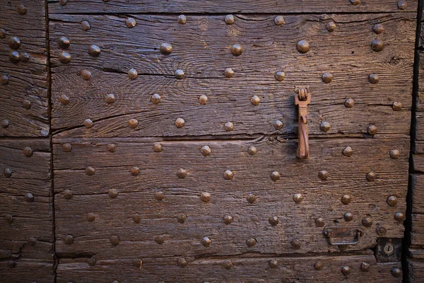 Eski Kapının Ayrıntıları Koyu Arkaplan — Stok fotoğraf