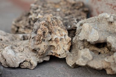 taş kayaların arkaplan resmi