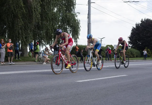 Sportler Radeln Die Strecke Triathlon Europacup Der Stadt Dnipro Dem — Stockfoto