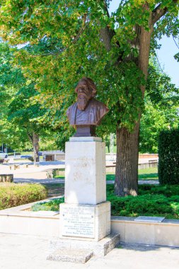 Balatonfued, Macaristan. Rabindranath Tagore Anıtı, Tagore Gezinti Alanı. Balatonfured 'in ana caddesi.
