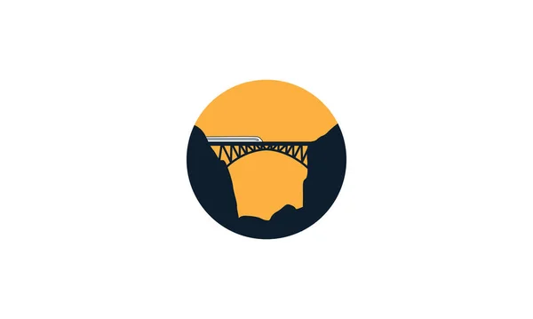Treno Con Ponte Natura Logo Vettoriale Design — Vettoriale Stock