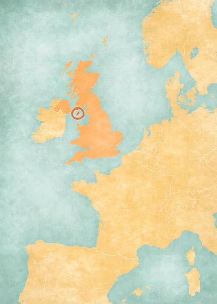 Batı Avrupa haritasında, suluboya resimli eski bir kağıt gibi yumuşak grunge ve vintage tarzında Man Adası.