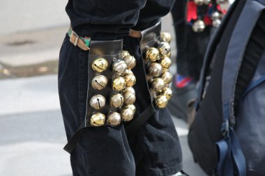 Morris dansçılar İngiliz geleneği diz çan 