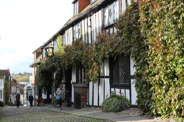 Rye East Sussex England August 2020 Середньовічна Русалка Інн Побудована — стокове фото