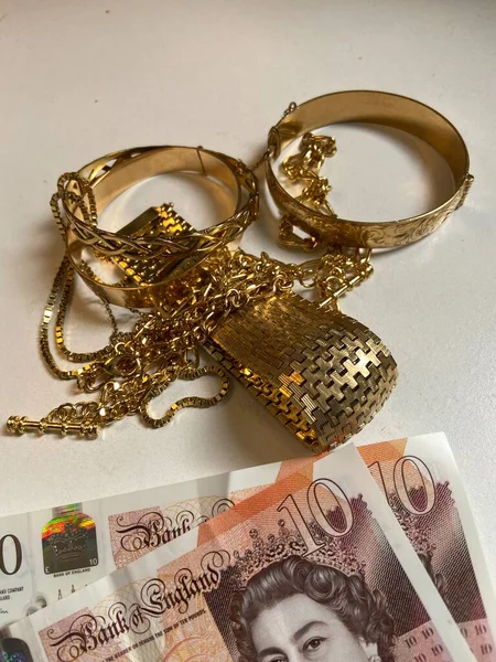 Goldschrott Stapeln Ketten Und Armschmuck Pfandleihe Und Geld — Stockfoto