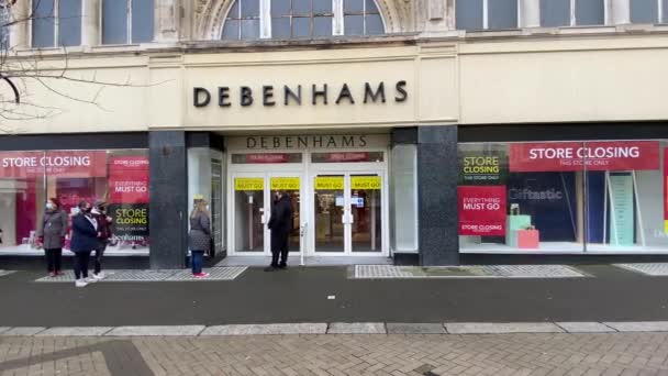 Debenhams Hastings East Sussex 2020 Debenhamsのデパートメントストア Debenhamsは崩壊したアルカディアファッショングループの一部です グリーン家が所有しフィリップ グリーン卿が経営 — ストック動画