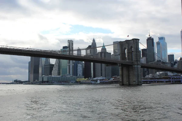 New York Amerika 2020 Brooklyn Bridge Lower Manhattan Skyline Een — Stockfoto