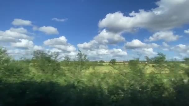 Large Plan Campagne Terres Agricoles Nuages Ciel Bleu Par Une — Video