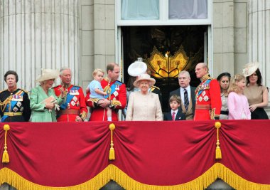 Renk Kraliçe Elizabeth Prens Philip Royal Balkon Trooping 2015 stok, fotoğraf, fotoğraf, resim, resim, basın, 