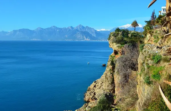 Vista Mar Mediterrâneo Passeio Marítimo Antalya Turquia — Fotografia de Stock