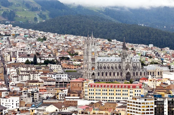 Cathedral city i quito — Stockfoto