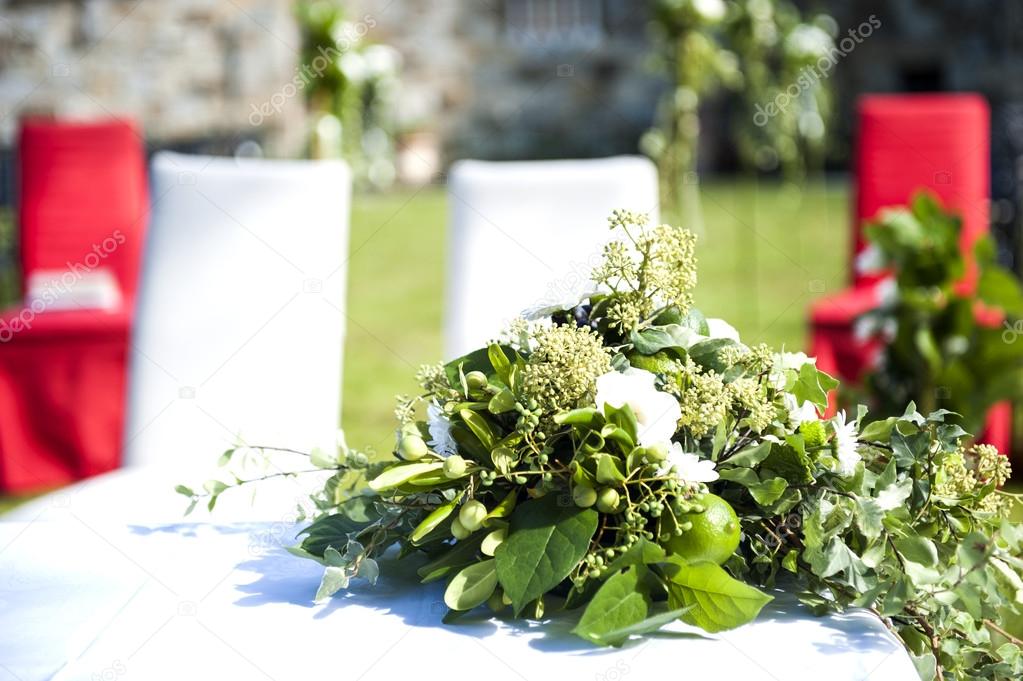 outdoor wedding in the castle