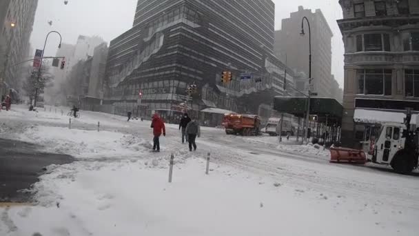 New York Usa Feb 2021 Χιόνωση Στο Κάτω Μανχάταν Κοντά — Αρχείο Βίντεο