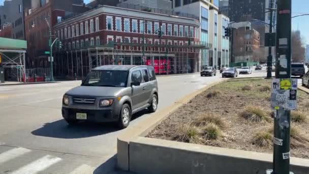 New York Usa Mai 2021 Trafic Sur 11Ème Avenue Près — Video