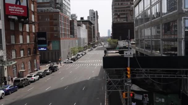 Nueva York Estados Unidos Mayo 2021 Undécima Avenida Con Tráfico — Vídeo de stock