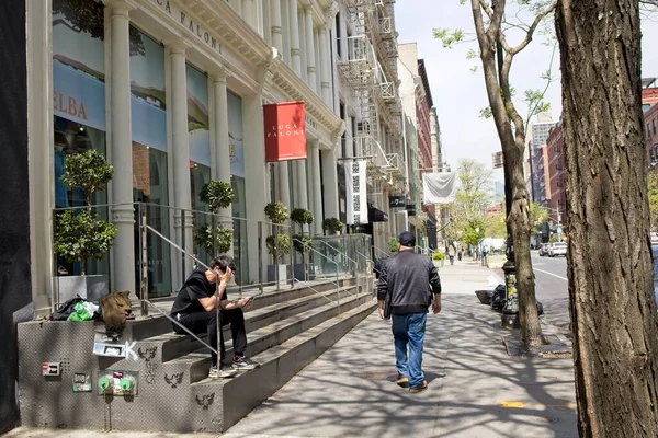 New York Usa Aug 2021 Looking North Sidewalk West Broadway — Stock Photo, Image