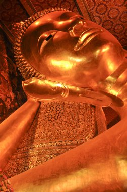 wat pho Bangkok, Tayland-Ocak 28 yatan Buda: wat pho 28 Ocak 2015 tarihinde Buda uzanmış.