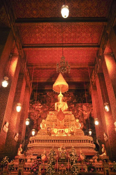 Phra Buddha Deva Patimakorn wat pho Bangkok, Thaiföld-január 28: Phra Buddha Deva Patimakorn a wat pho, a 2015. január 28.. — Stock Fotó