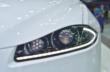 yönlendirilmiş lamba