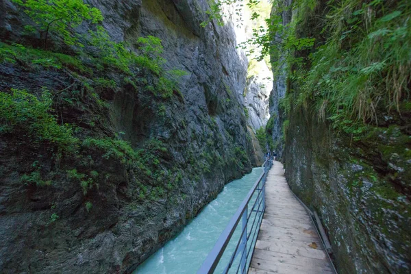 Blauwe Aare Rivier Het Zwitserse Gebergte — Stockfoto