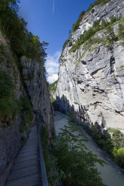Indrukwekkende Vallei Van Rivier Aare Zwitserse Alpen — Stockfoto