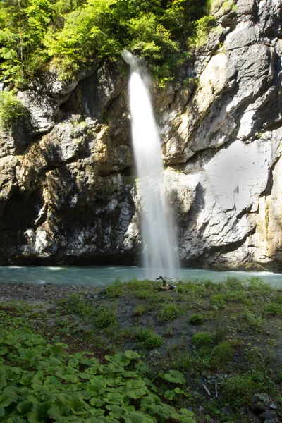 Cascata Nella Valle Del Fiume Aare — Foto Stock