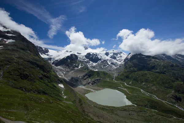 Bergpanorama Auf Dem Sustenpass Zwischen Uri Und Bern — Stockfoto