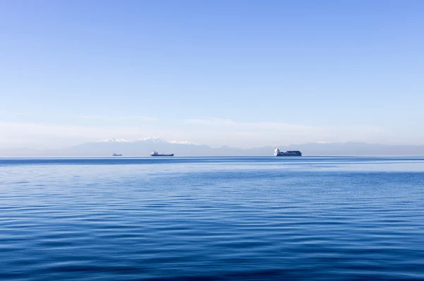 El golfo de Tesalónica, Grecia, en un cielo soleado — Foto de Stock