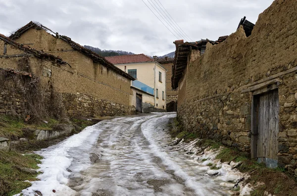 Strada nel villaggio Antartiko, Florina, Grecia — Foto Stock