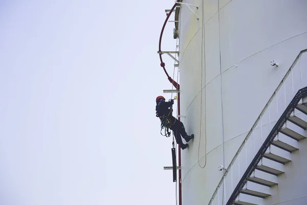 Male Worker Rope Access Height Safety Inspection Thickness Storage Oil — 스톡 사진