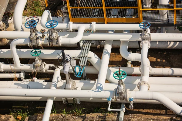 Csővezeték Olaj Gázszelep Gázüzemű Biztonsági Szelepnél — Stock Fotó