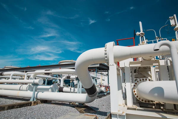 Stahl Lange Rohre Und Rohrbogen Station Ölfabrik Während Raffinerie Petrochemie — Stockfoto