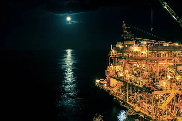 Offshore Noche Industria Petróleo Gas Producción Oleoducto — Foto de Stock