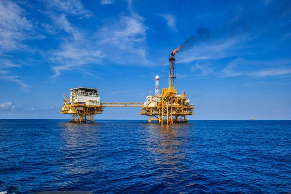 Offshore Olie Gasproductie Exploratie Productie Olie Gasinstallatie Belangrijkste Bouwplatform Zee — Stockfoto