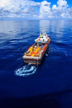 Deniz kargo sanayi petrol ve gaz
