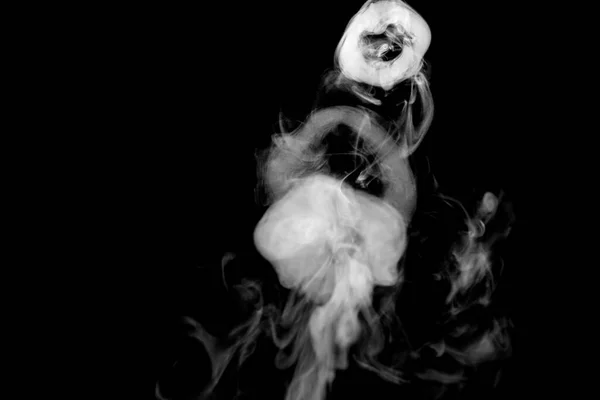 Круглий Дим Абстрактний Порошок Водяний Спрей Ізольовані Чорному Фоні — стокове фото