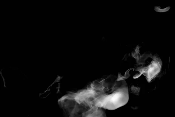 Fumée Circulaire Poudre Abstraite Pulvérisation Eau Isolé Sur Fond Noir — Photo