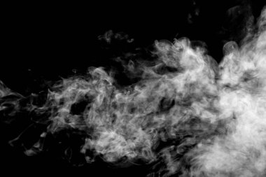 Beyaz duman izole, soyut toz, siyah arkaplanda su püskürtüsü, odak dışı