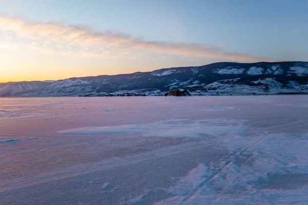 Fantástico Pôr Sol Inverno Gelo Lago Baikal Sibéria Rússia Inverno — Fotografia de Stock