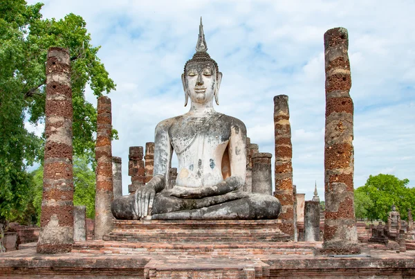Древние Статуи Будды Дворцовые Здания Историческом Парке Сукхотай Таиланд Общественная — стоковое фото