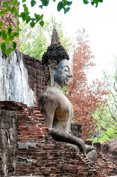 Sukhothai Historical Park, Tayland, Thailand (ortak özellik, Buda ve Sarayı binaların antik heykeller).