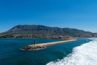 Denia Limanı kıyısında. Alicante. Valensiyalı Cemaati. İspanya. Avrupa. 1 Temmuz 2021