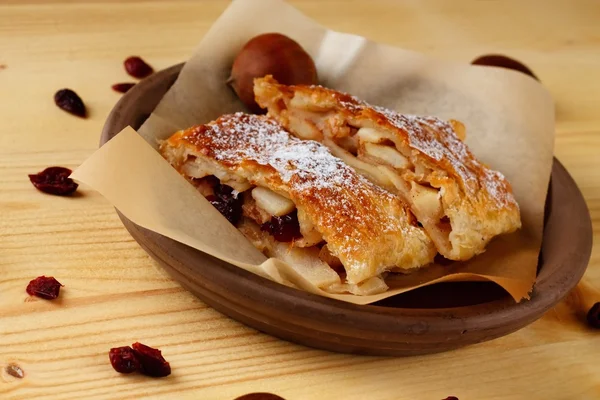 Elma strudel bölümleri birkaç — Stok fotoğraf