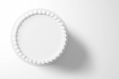 Renkli arkaplanda 3 boyutlu sade beyaz doğum günü pastası izole edilmiş. dizayn ögesine uygun.